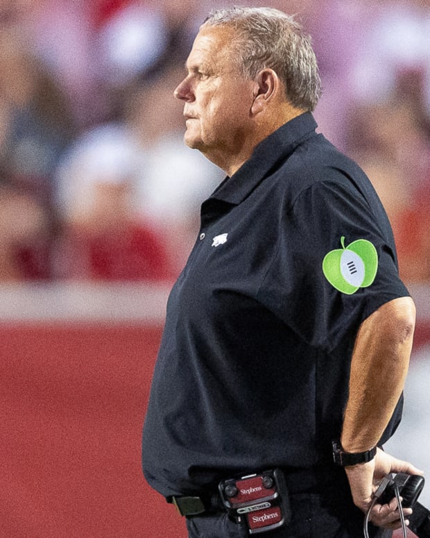 Razorbacks coach Sam Pittman on sidelines against BYU